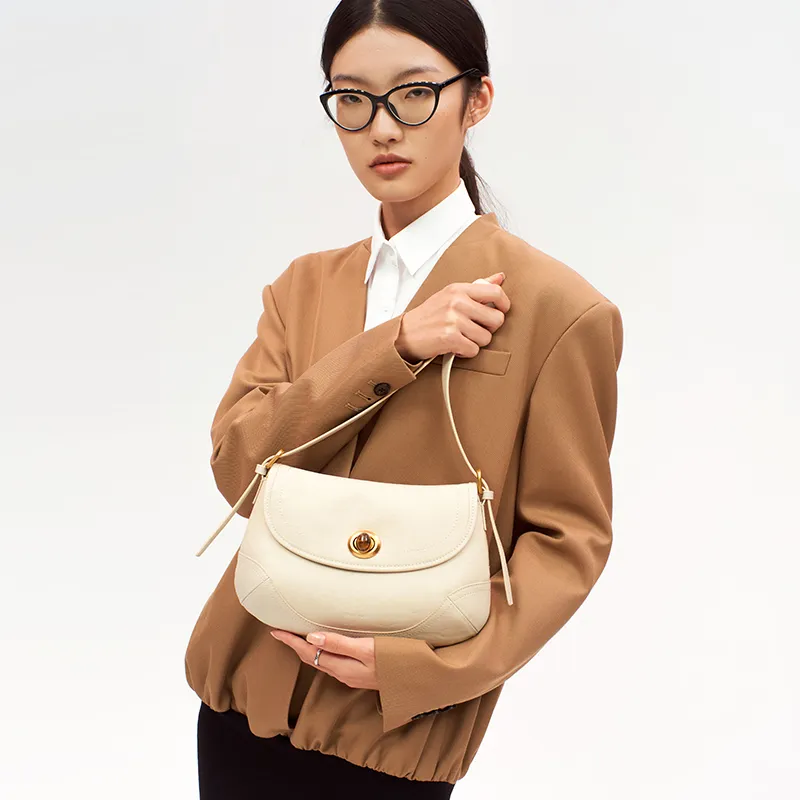 Simedin Cow Leather Saddle Bag Shoulder Bag Women's Ecru/Deep Black-2