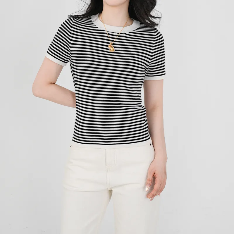 PIERRE CARDIN T Shirts Women's Black White Pattern-3