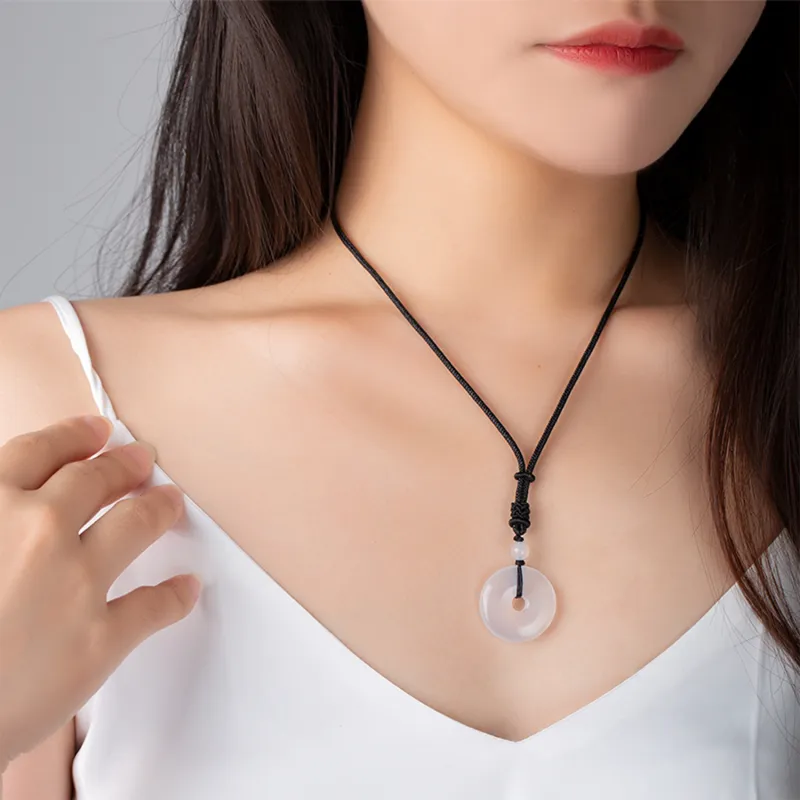 IWE Zheng Baifu Chalcedony Jade Necklaces Unisex-1