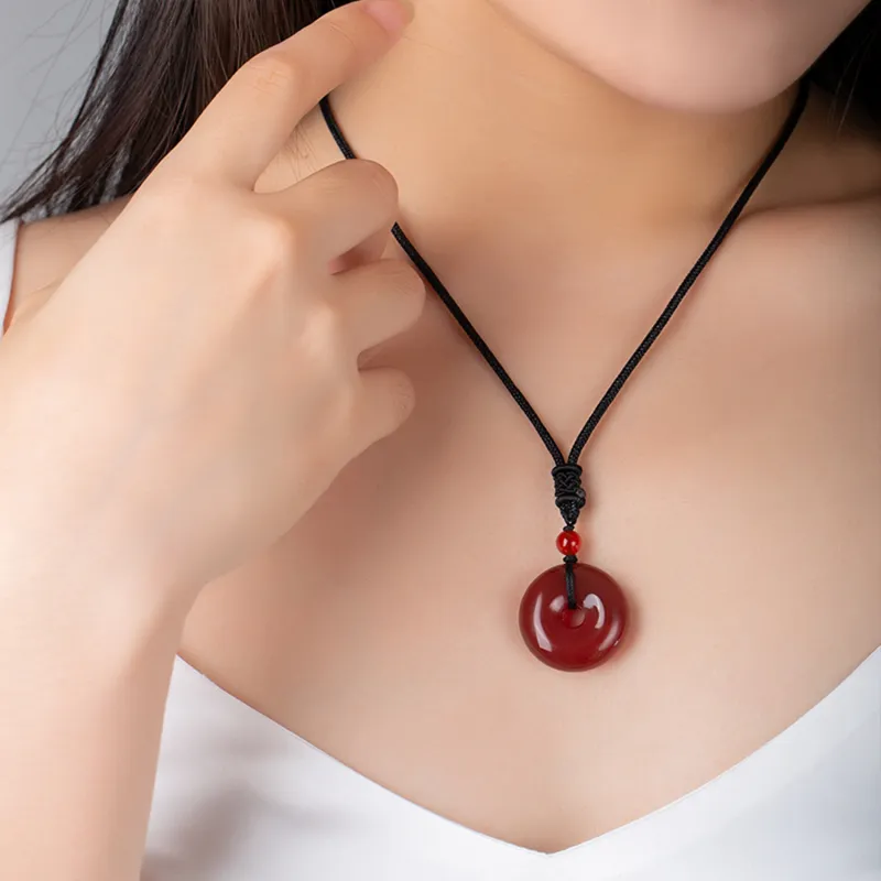 IWE Zheng Baifu Chalcedony Jade Necklaces Unisex-3