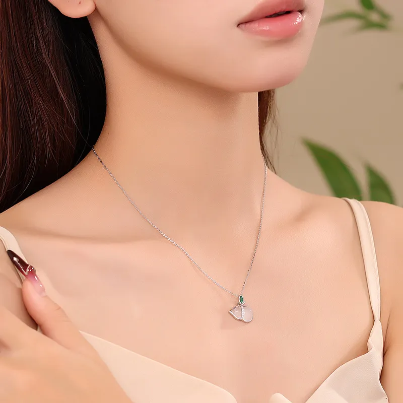 Zheng Baifu Chalcedony Necklaces Women's-1