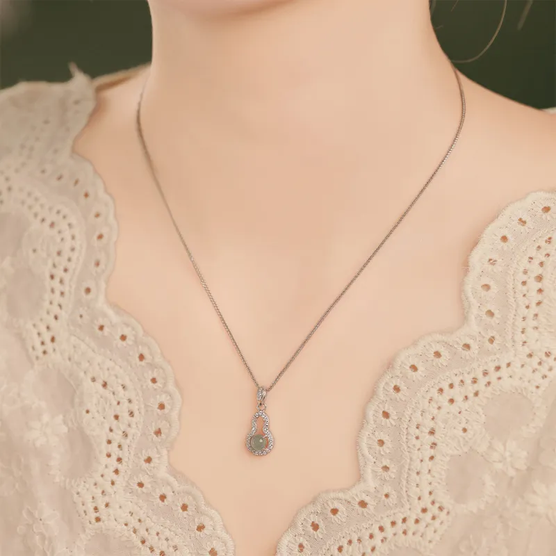 Zheng Baifu Glutinous Jade Jadeite Necklaces Women's-1