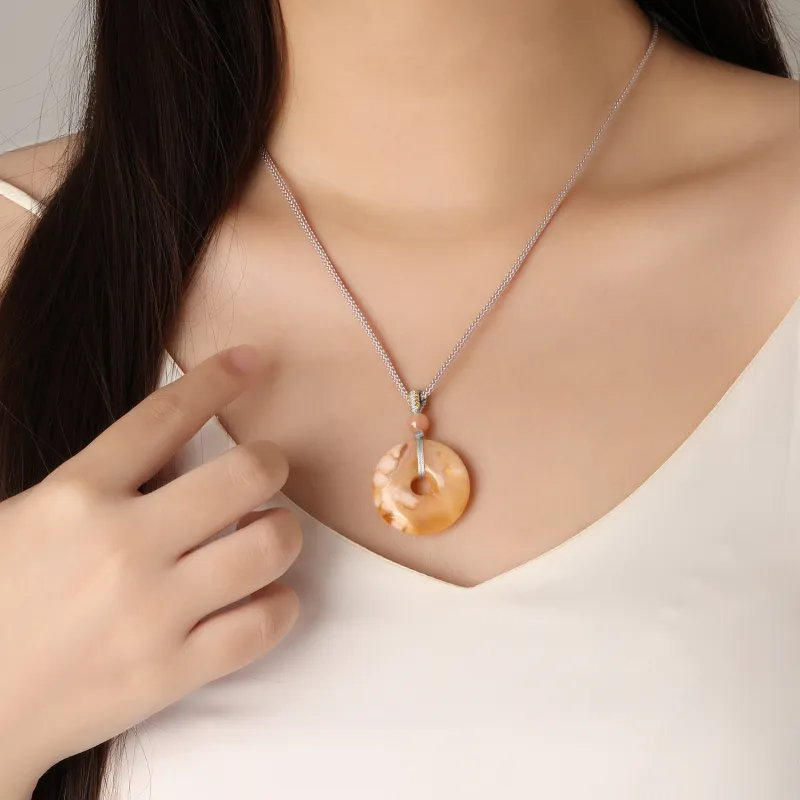 Zheng Baifu Agate Jade Necklaces Unisex-1