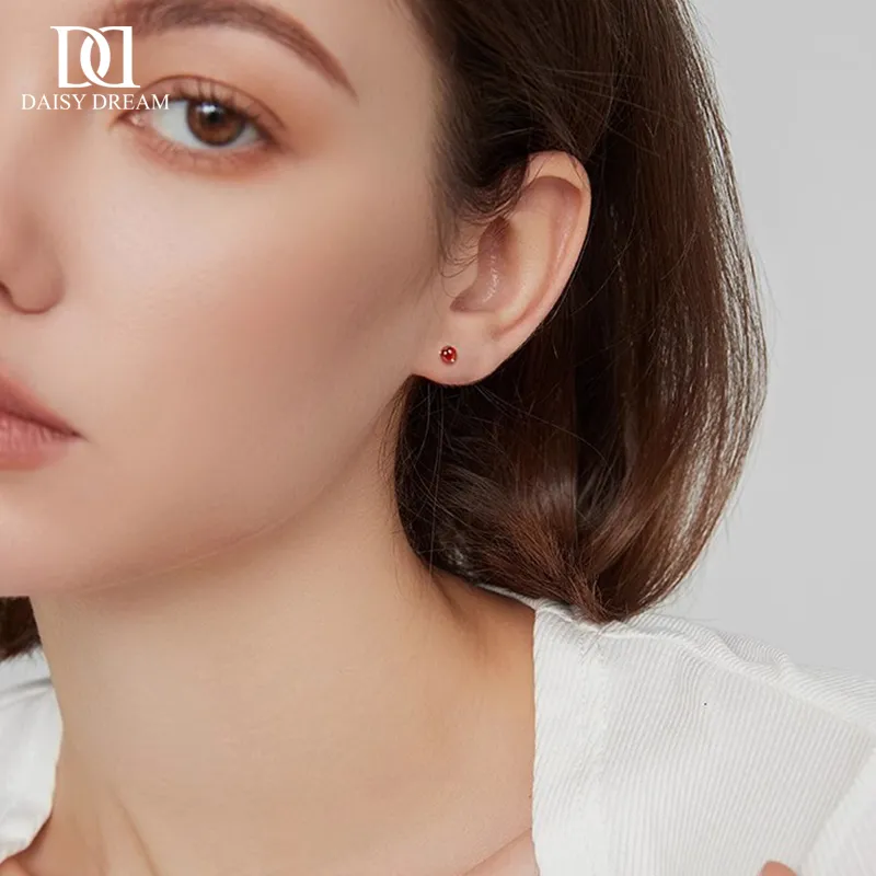 Daisy Dream Titanium Alloy Stud Earrings Unisex-3
