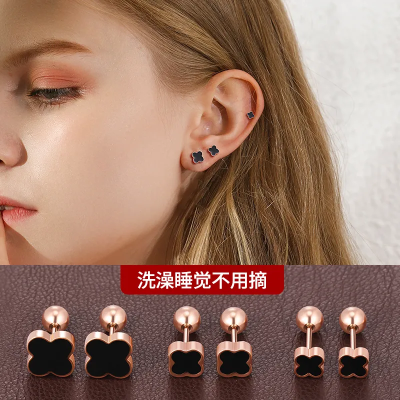 Daisy Dream Titanium Steel Stud Earrings Women's-2