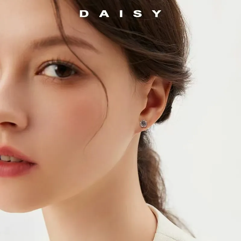 Daisy Dream 999 Fine Silver Stud Earrings Women's-1