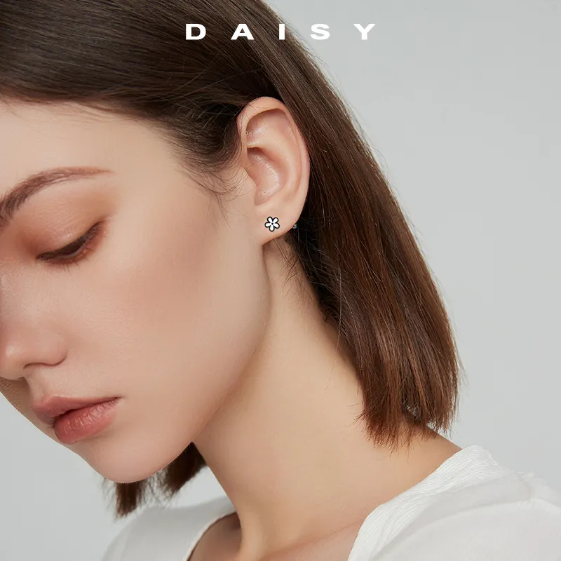 Daisy Dream 999 Fine Silver Stud Earrings Women's-1