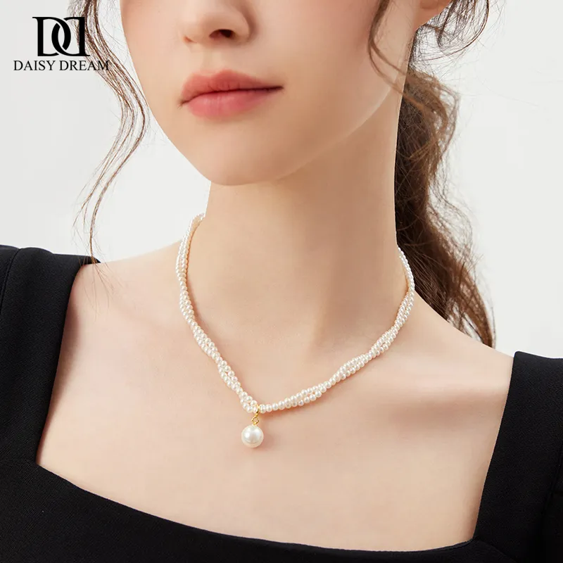 Daisy Dream Shijia Pearl Necklaces Women's-1