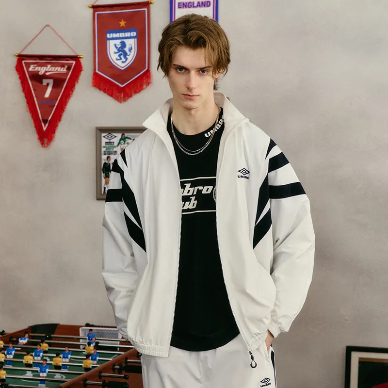 Umbro Jackets Unisex-13