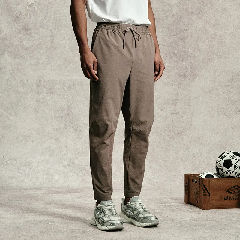 Umbro Knitted Sweatpants Men-4