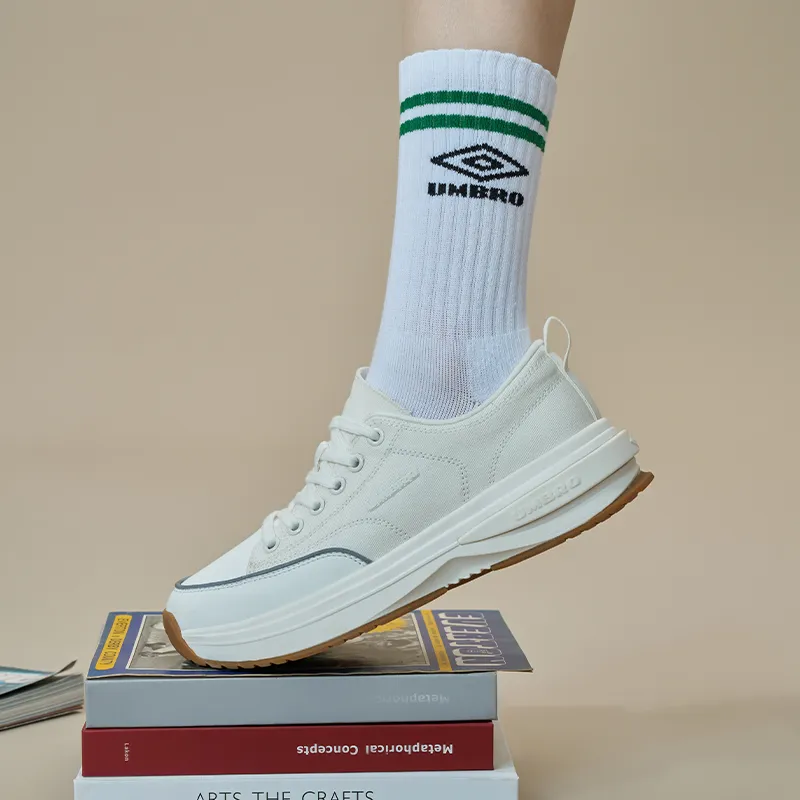 Umbro Canvas Shoes Unisex Low Top Black/Umbro White, Sage Blue/Ivory White, Ivory White/Umbro White, Orchid Purple/Tofu Yellow-21