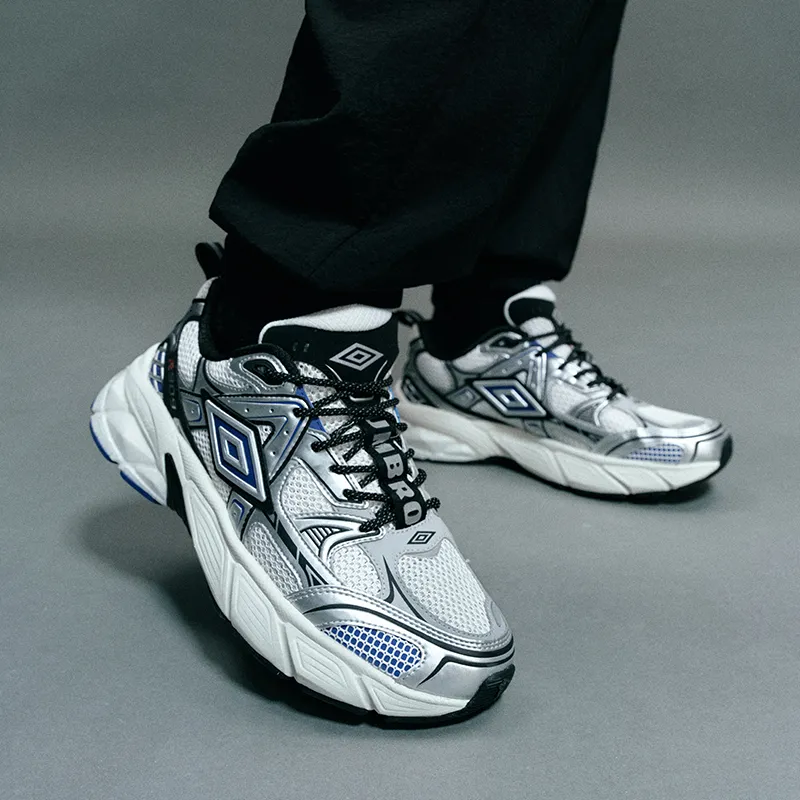 Umbro Anti-Slip Wear-Resistant Low-Top Casual Shoes Unisex Silver White-7