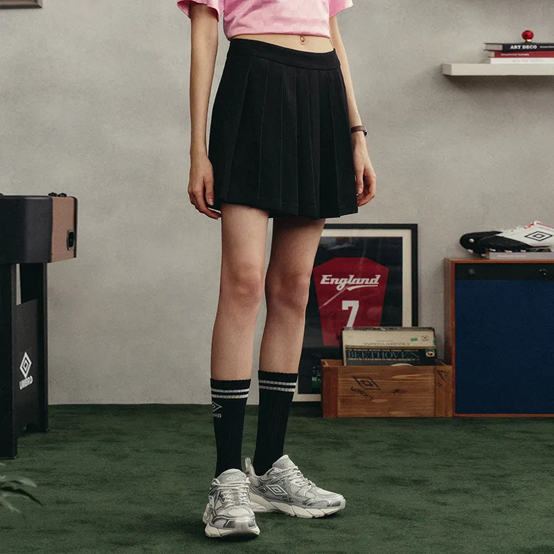 Umbro Casual Short Skirts Women's Gaze Black-4