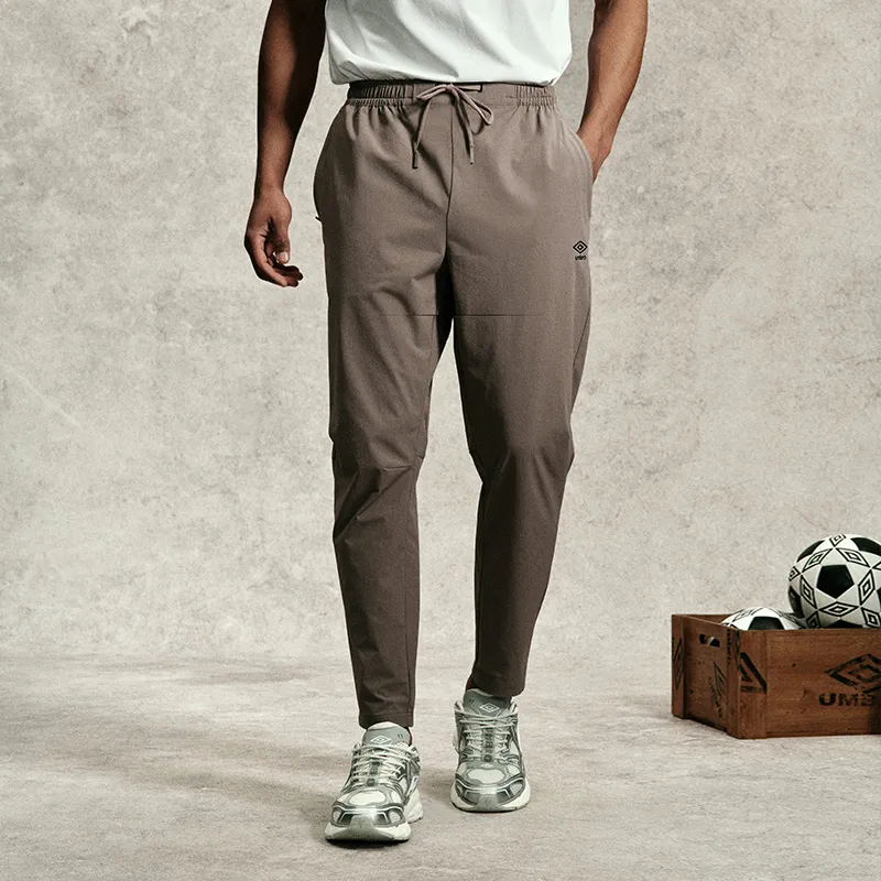 Umbro Knitted Sweatpants Men-3