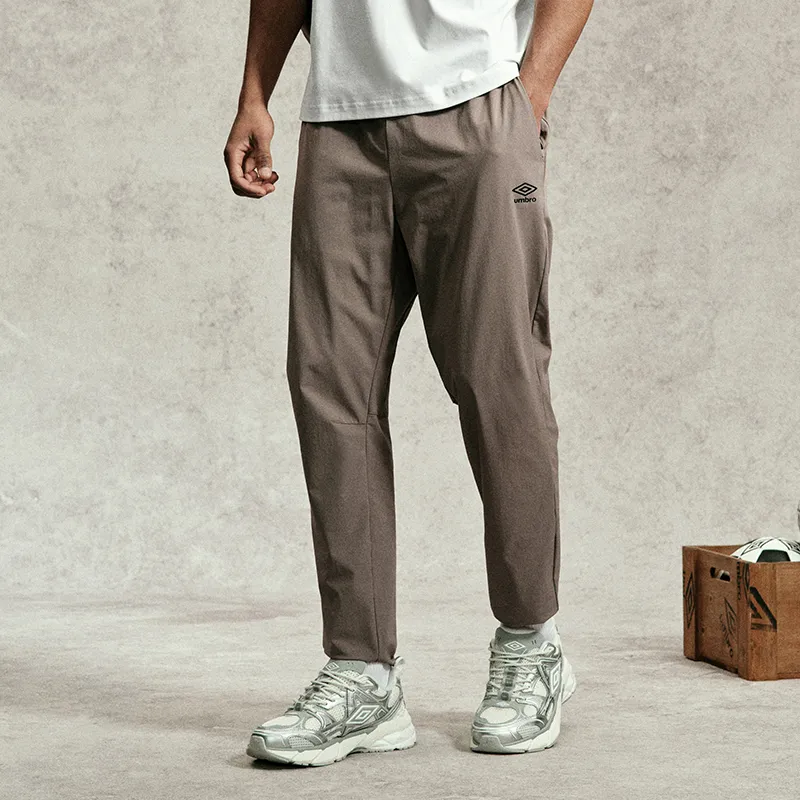 Umbro Knitted Sweatpants Men-2