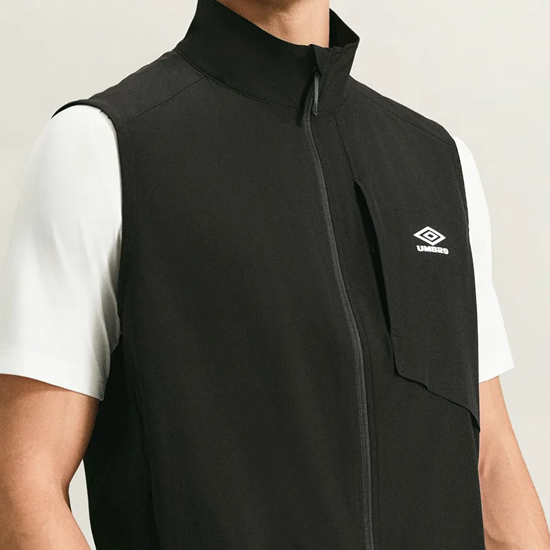 Umbro Vests Men Gaze Black-2