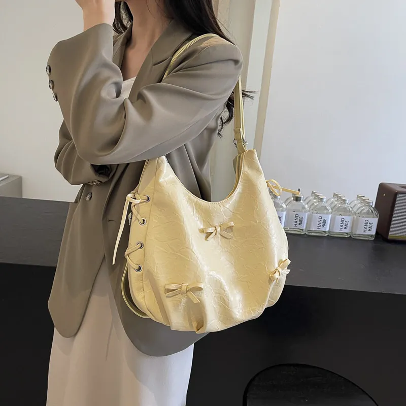 Worm's Home Artificial Leather One Shoulder Crossbody Backpack Women's Multicolor-14