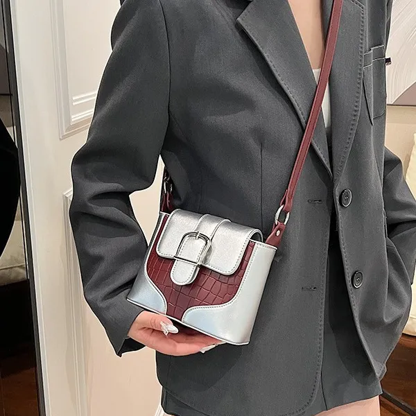 Worm's Home PU Crossbody One Shoulder Handbags Women's Silver & Pink/Silver & Red/Black-11