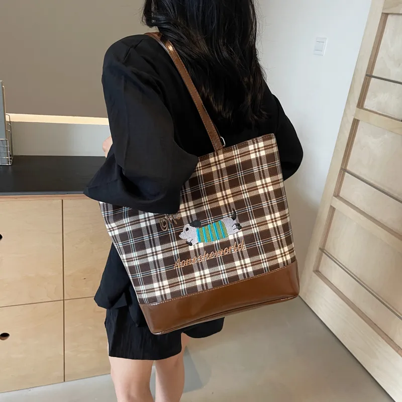Worm's Home Artificial Leather Tote Bag, Shoulder Bag Regular Women's Brown-5
