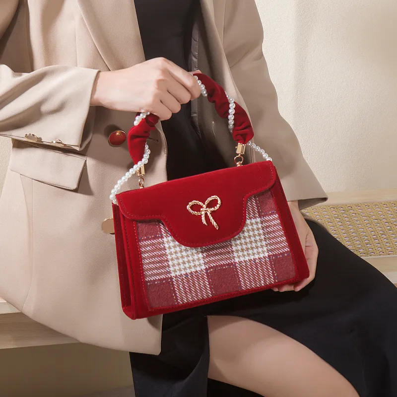 Worm's Home Velour Handbag Regular Women's Red-3