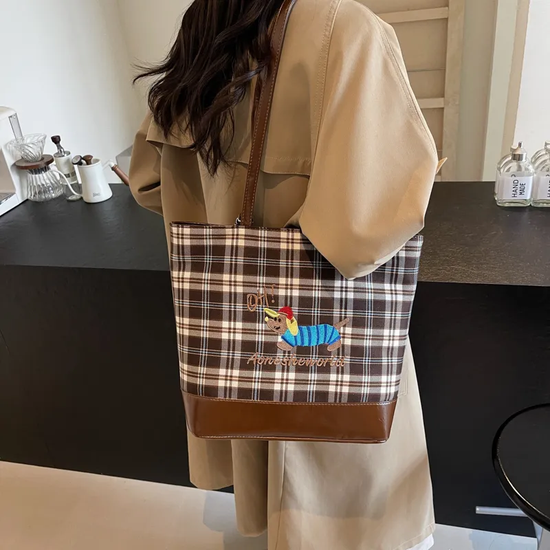 Worm's Home Artificial Leather Tote Bag, Shoulder Bag Regular Women's Brown-11