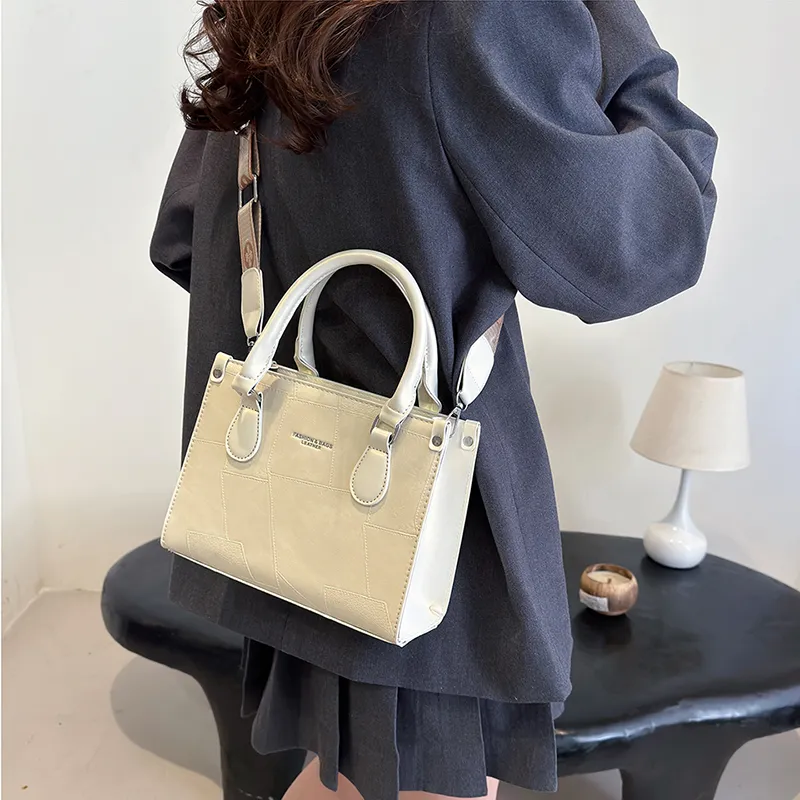 WHEELY BABY+ PU One Shoulder Handbags Regular Women's Ecru/Silver/Black-4