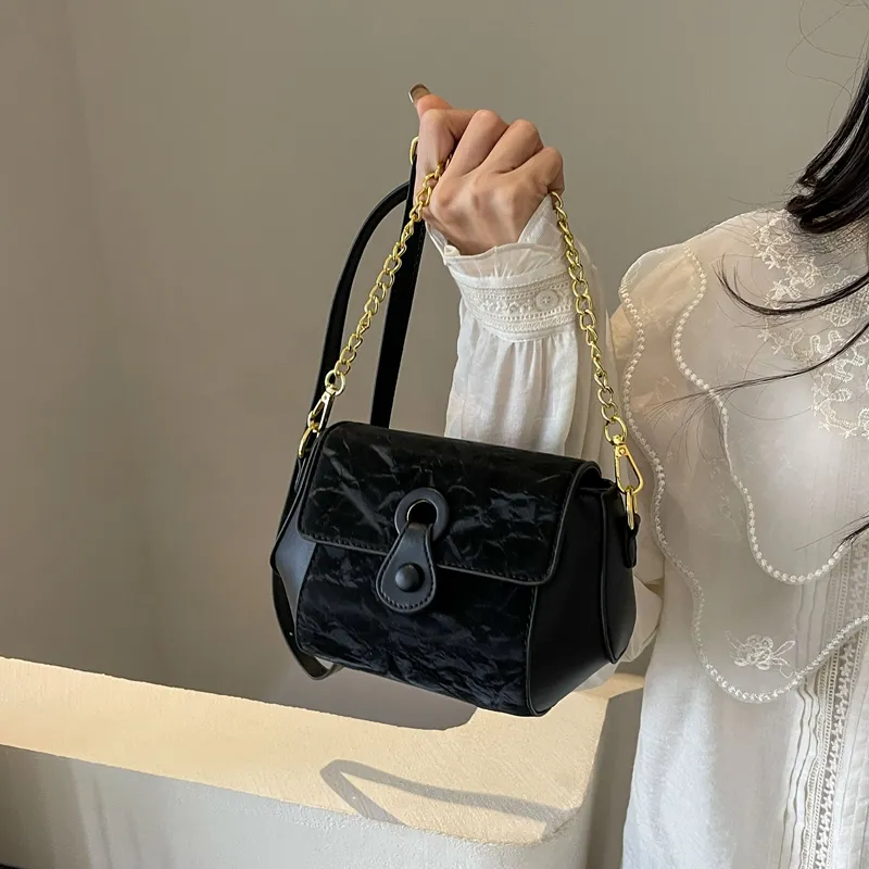 Worm's Home PU Shoulder Bag Women's-6