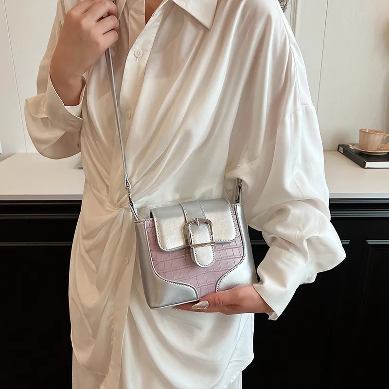 Worm's Home PU Crossbody One Shoulder Handbags Women's Silver & Pink/Silver & Red/Black-4