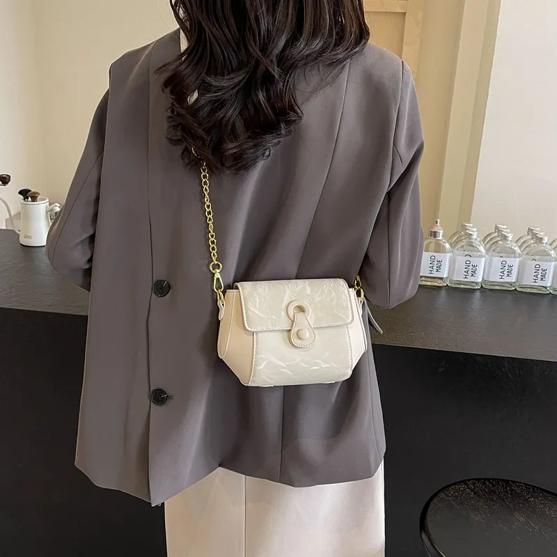 Worm's Home PU Shoulder Bag Women's-3