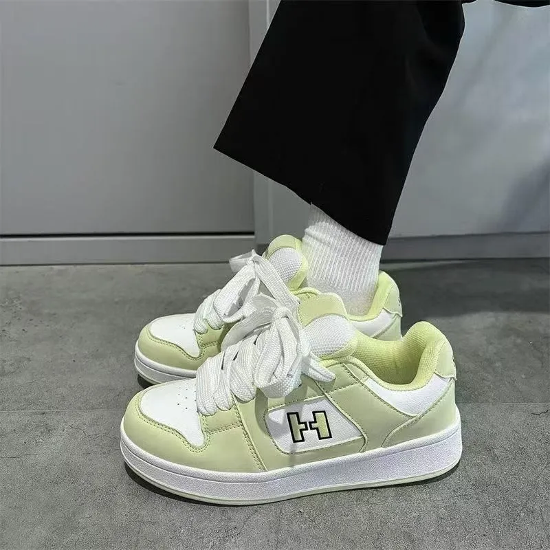 JimiXiong Low Top Skateboard Shoes Women's Light Yellow-3