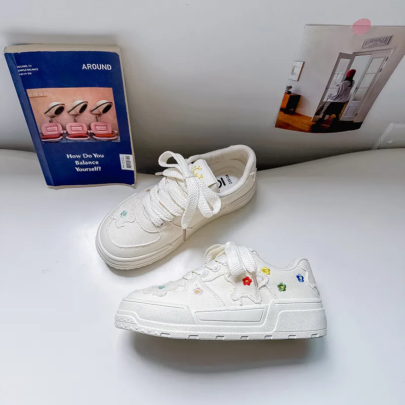 BINGO DUCK Slip Resistant And Breathable Low Top Skateboard Shoes Women's-4