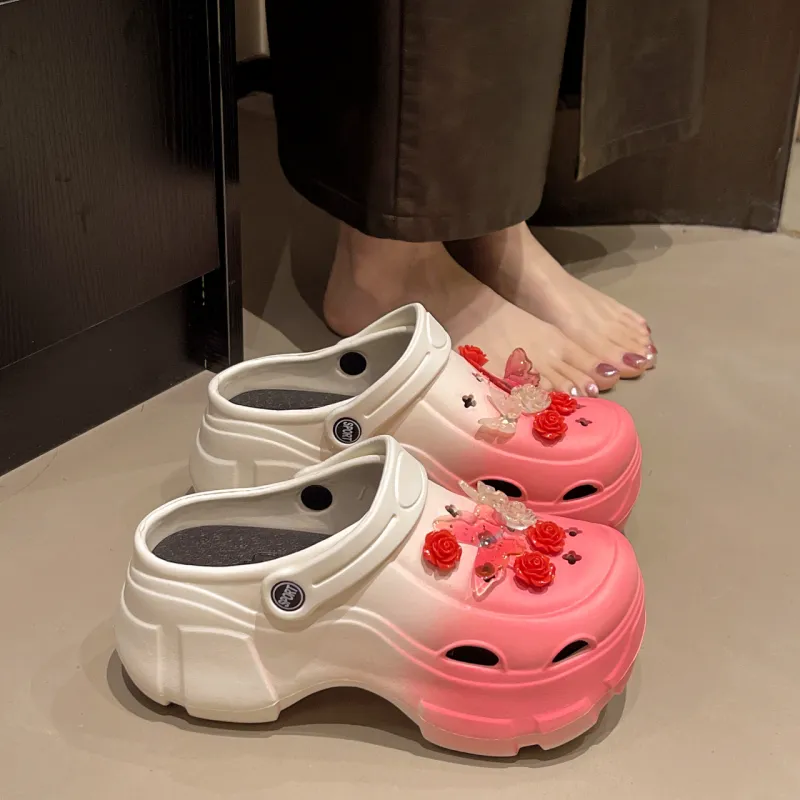 BINGO DUCK Clogs Women's-8