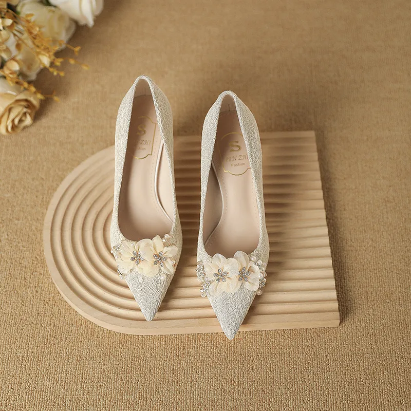 BINGO DUCK Chunky Heel High Heels Women's White-8
