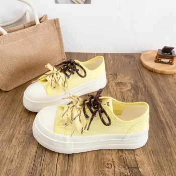 JimiXiong Slip Resistant, Abrasion Resistant, Breathable Low Top Canvas Shoes Women's