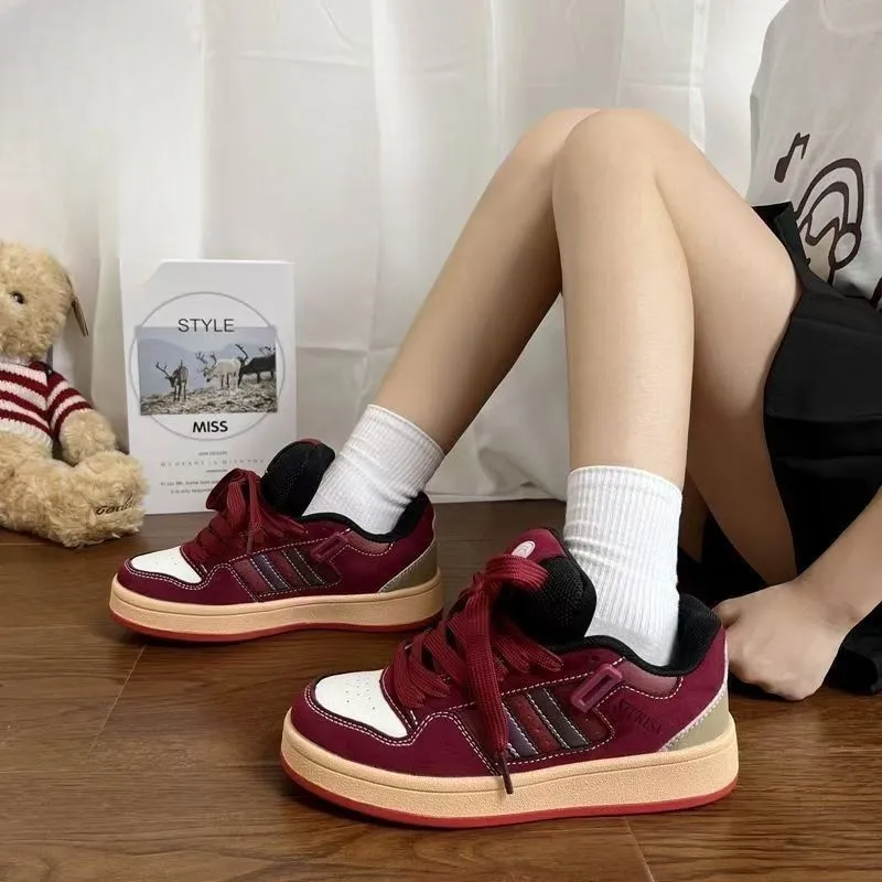 JimiXiong Abrasion Resistant Low Top Skateboard Shoes Women's Red-2
