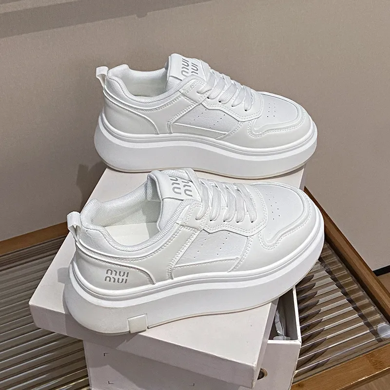 BINGO DUCK Coverage Breathable Low Top Skateboard Shoes Women's-8
