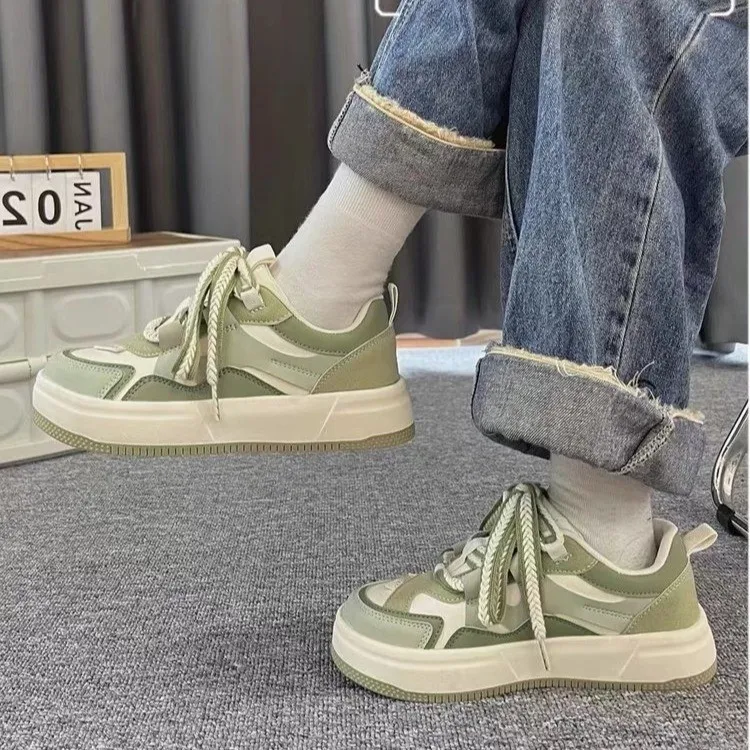 BINGO DUCK Coverage Low Top Skateboard Shoes Women's Avocado Green-3