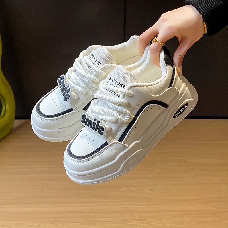 BINGO DUCK Coverage Height Increase Low Top Chunky Sneakers Women's-10