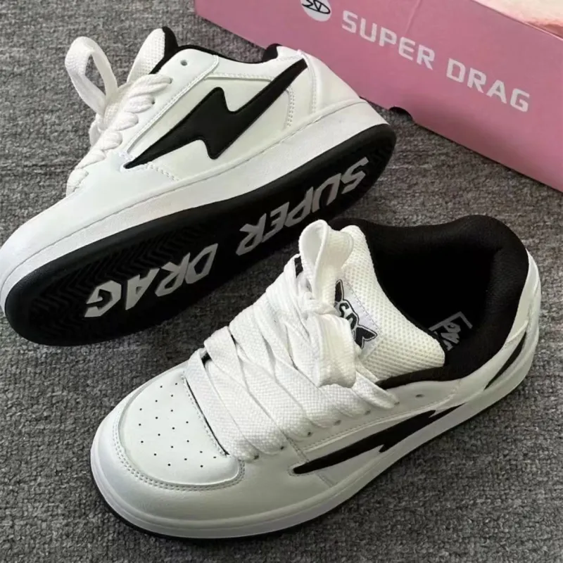 JimiXiong Abrasion Resistant Low Top Skateboard Shoes Women's White Black-3