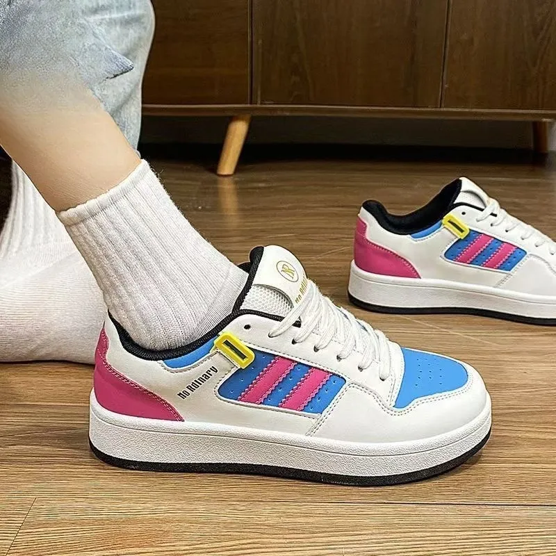 JimiXiong Low Top Skateboard Shoes Women's White Blue Red-0