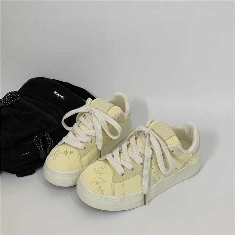 BINGO DUCK Slip Resistant Low Top Skateboard Shoes Women's Yellow-6