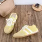 Yellow Box+Gift Socks