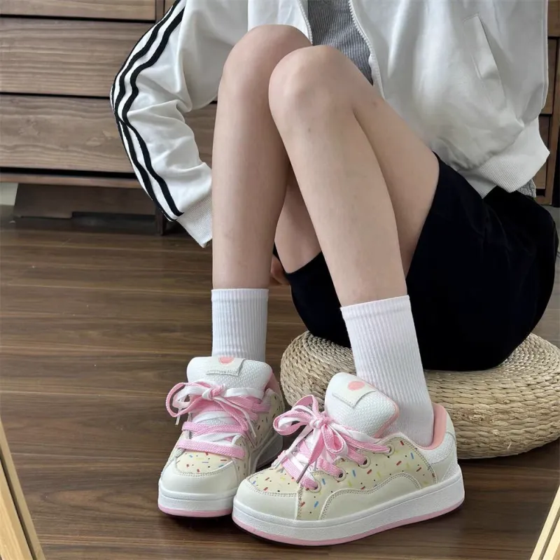 BINGO DUCK Coverage Slip Resistant Low Top Skateboard Shoes Women's Pink-1