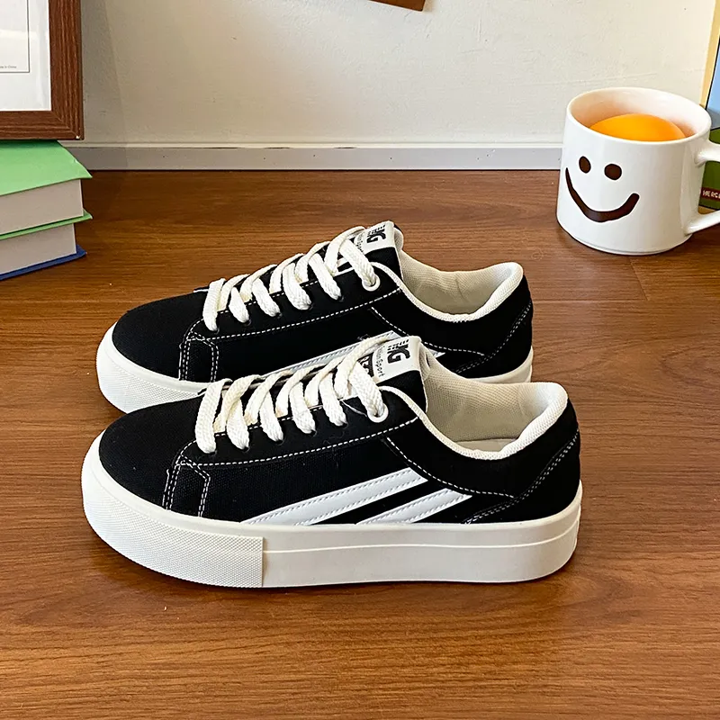 BINGO DUCK Skateboard Shoes Women's-9