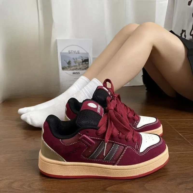 JimiXiong Abrasion Resistant Low Top Skateboard Shoes Women's Red-5
