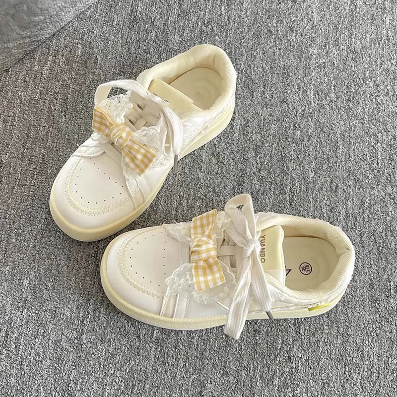 BINGO DUCK Slip Resistant And Breathable Low Top Skateboard Shoes Women's-19