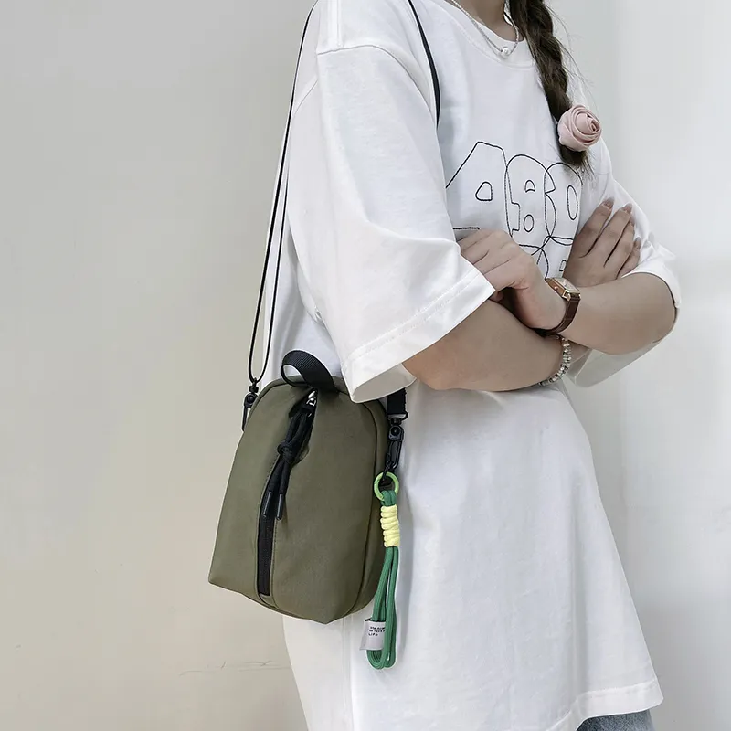Alcohol Dragon Canvas Canvas Bag Crossbody Bag Unisex Green/Black/White/Red/Blue-3