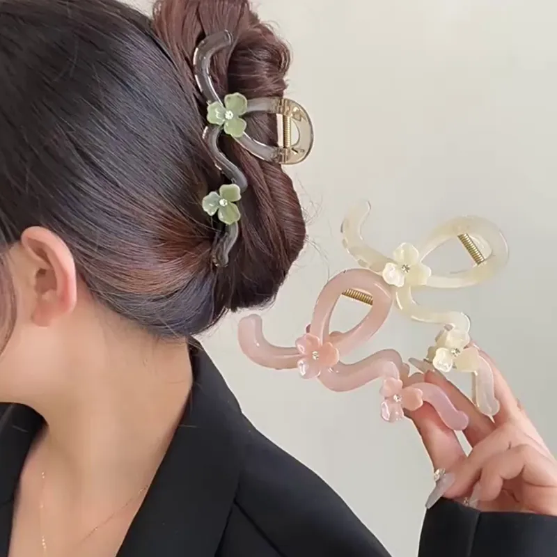 Like A Dream Acrylic Hair Clips Women's-10