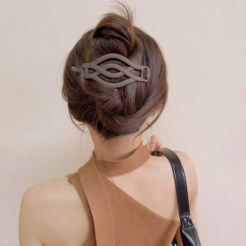Like A Dream Acrylic Hair Clips Women's-13