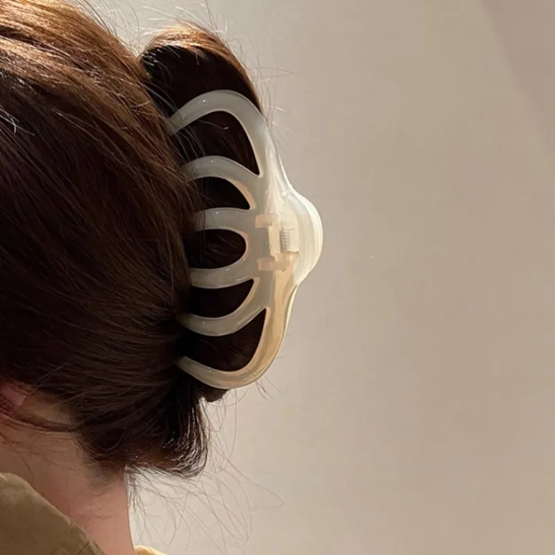 Like A Dream Acrylic Hair Clips Women's-13